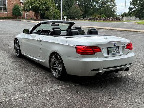 Used 2011 BMW 335is Convertible image 4