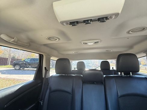 Used 2018 Dodge Journey Crossroad image 6