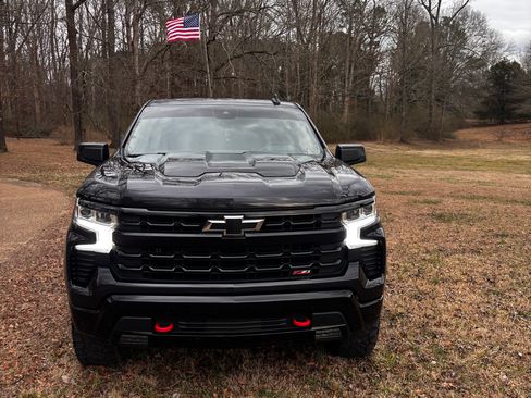 Used 2022 Chevrolet Silverado 1500 LT Trail Boss w/ Protection Package image 12