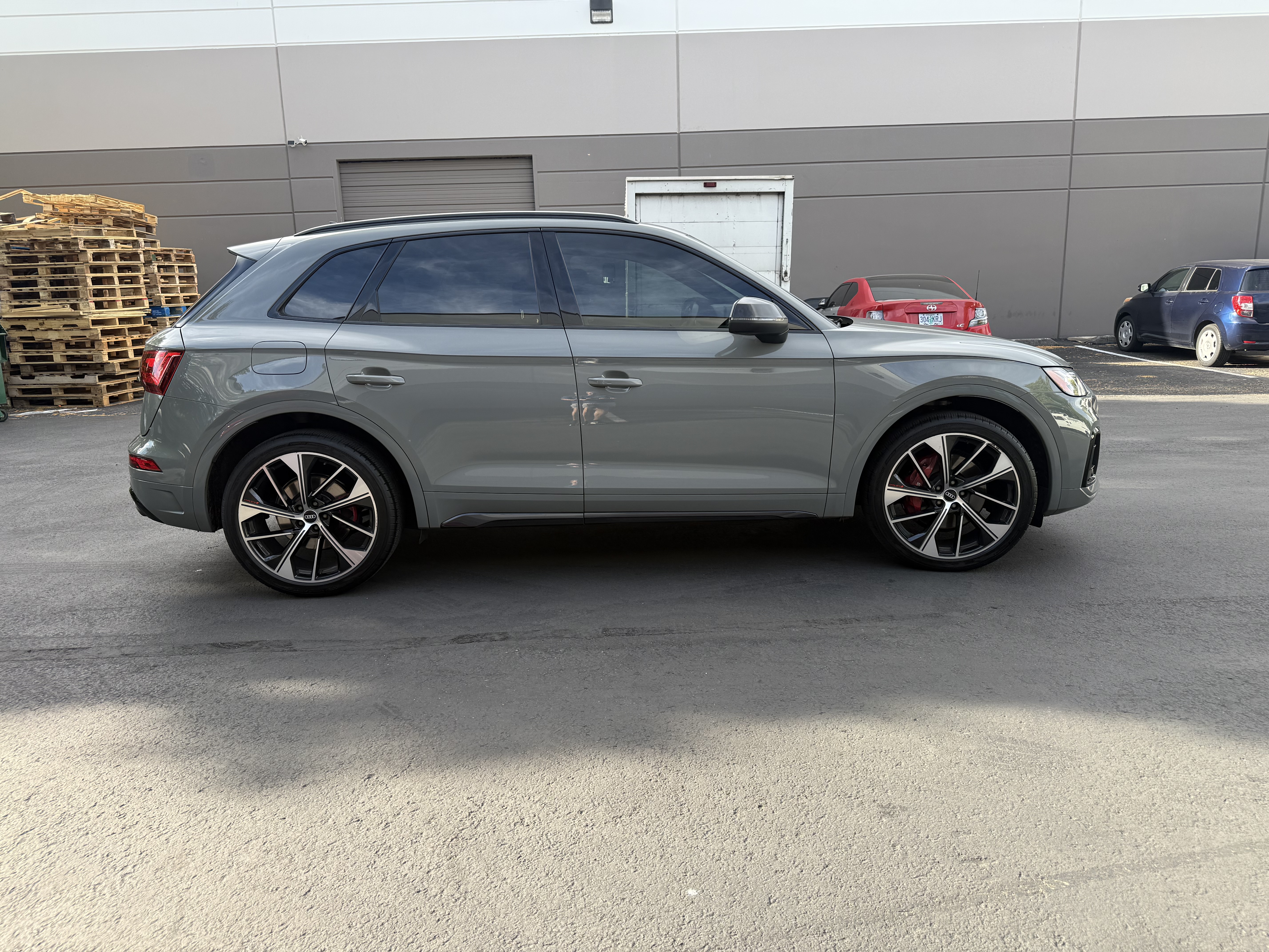 Used 2021 Audi SQ5 Premium Plus w/ Premium Plus Package AWD/4WD image 1