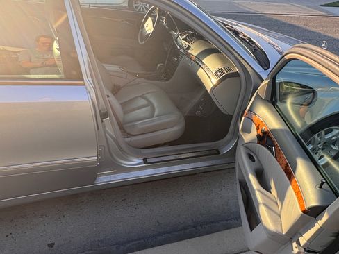 Used 2003 Mercedes-Benz E 320 Sedan image 6