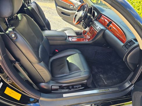 Used 2002 Lexus SC 430 Convertible image 27