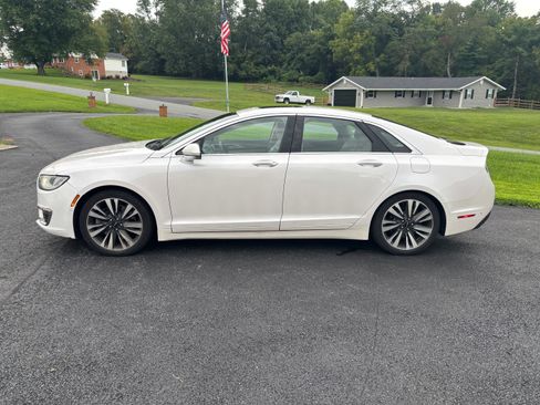 Used 2019 Lincoln MKZ Reserve AWD/4WD image 1