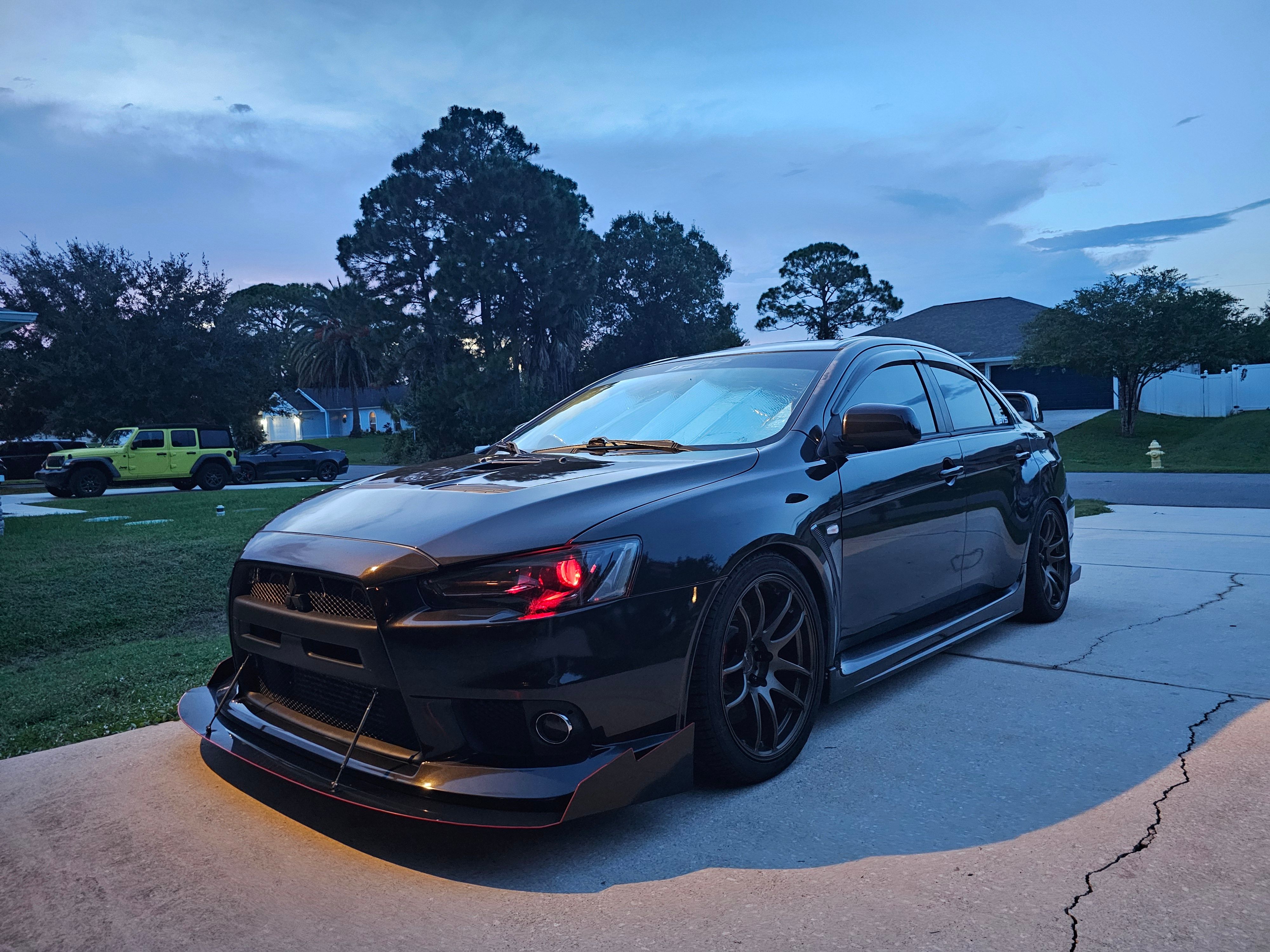 Used 2012 Mitsubishi Lancer Evolution GSR AWD/4WD image 10