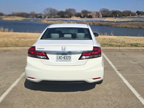 Used 2014 Honda Civic LX image 8