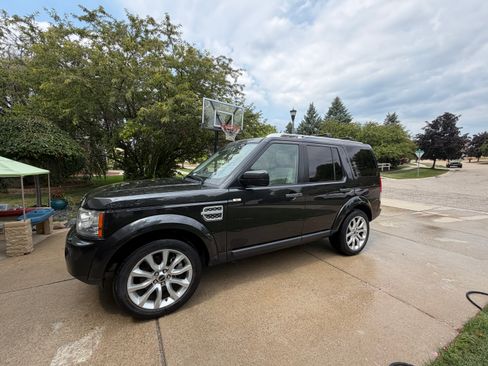 Used 2013 Land Rover LR4 HSE LUX AWD/4WD image 2