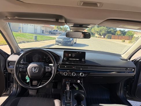Used 2022 Honda Civic EX image 12