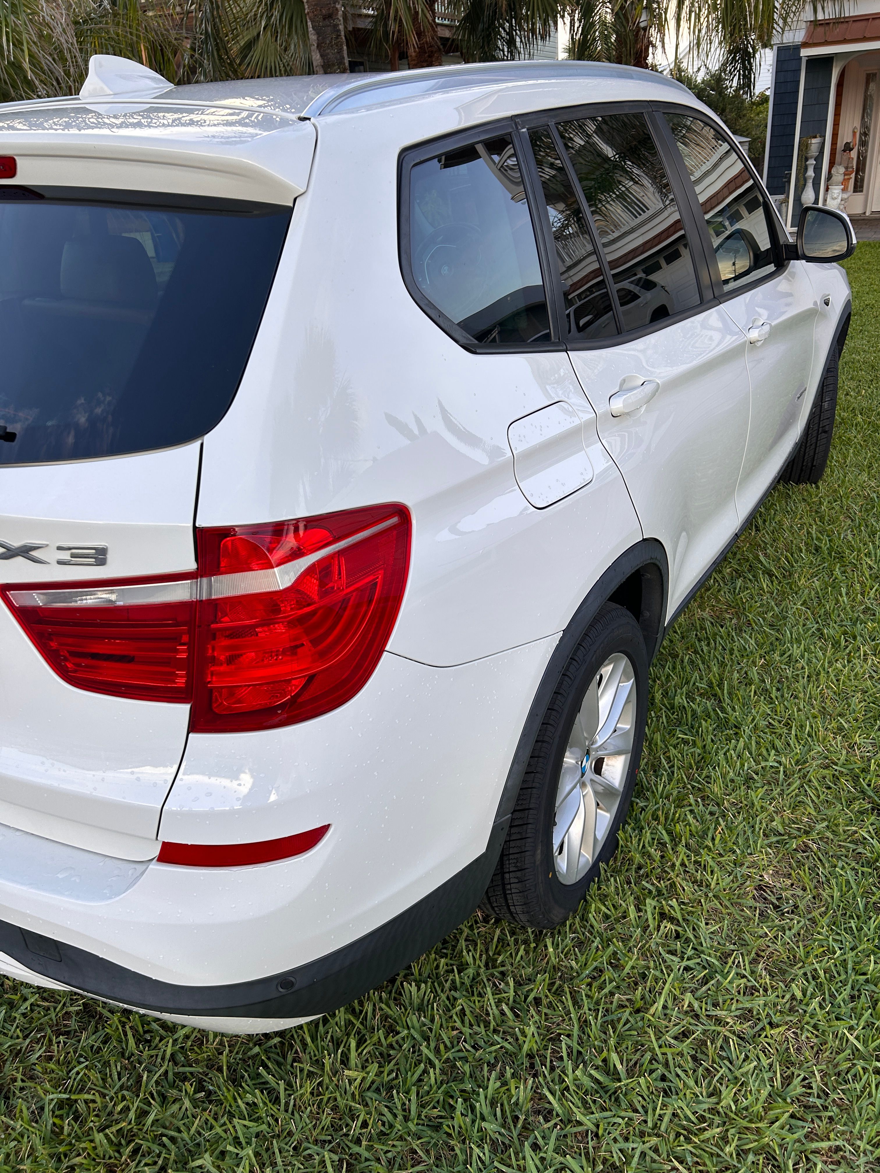 Used 2017 BMW X3 xDrive28i AWD/4WD image 5