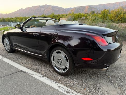 Used 2003 Lexus SC 430 Convertible image 4