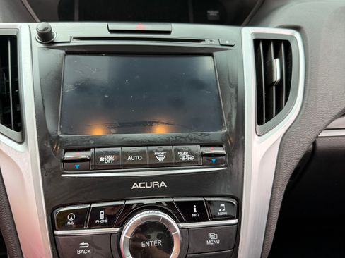 Used 2016 Acura TLX V6 SH-AWD w/ Technology Pkg image 4