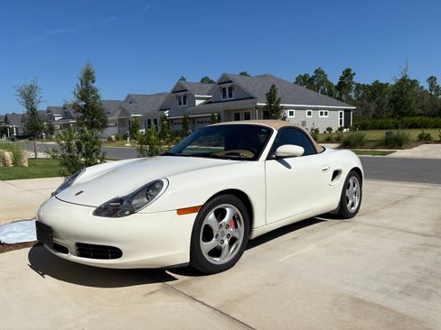 Used 2001 Porsche Boxster S image 8