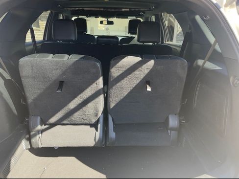 Used 2018 Ford Explorer Limited image 5