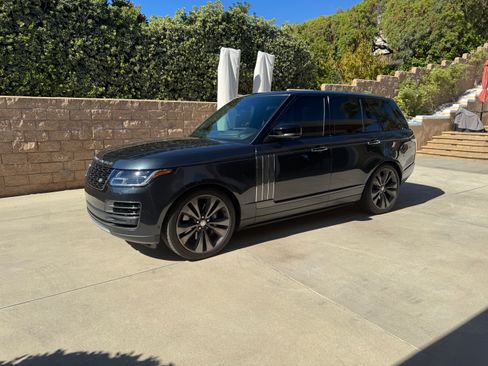 Used 2020 Land Rover Range Rover SV Autobiography Dynamic image 6