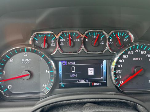 Used 2018 Chevrolet Tahoe Premier AWD/4WD image 13