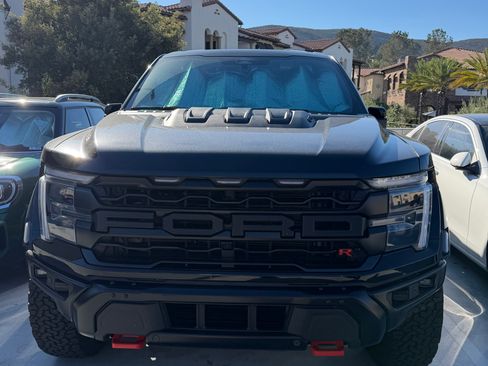 Used 2025 Ford F150 Raptor w/ Equipment Group 803A Raptor R AWD/4WD image 1