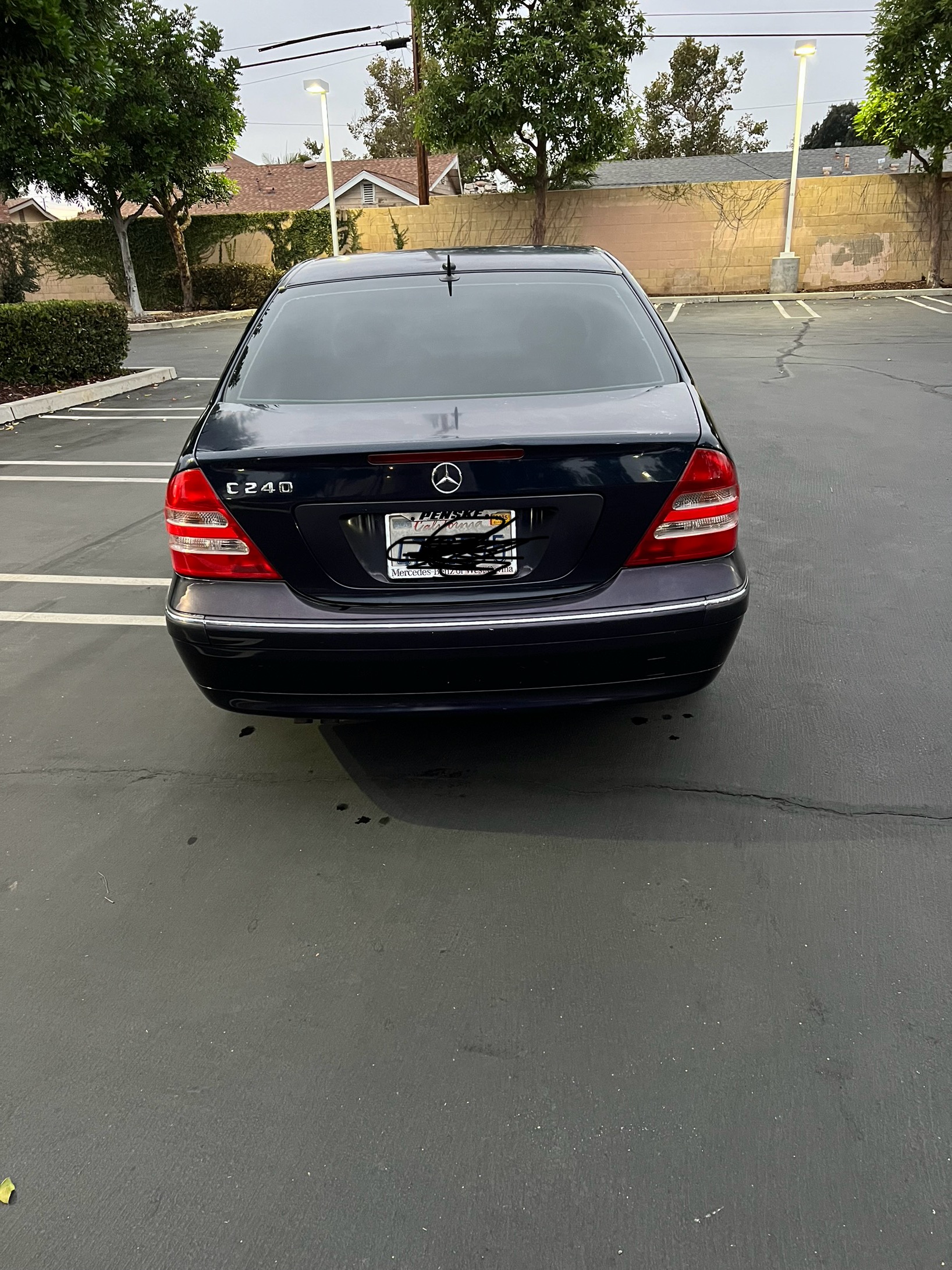 Used 2002 Mercedes-Benz C 240 Sedan image 6