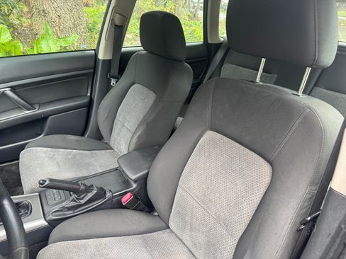 Used 2006 Subaru Outback 2.5i image 8