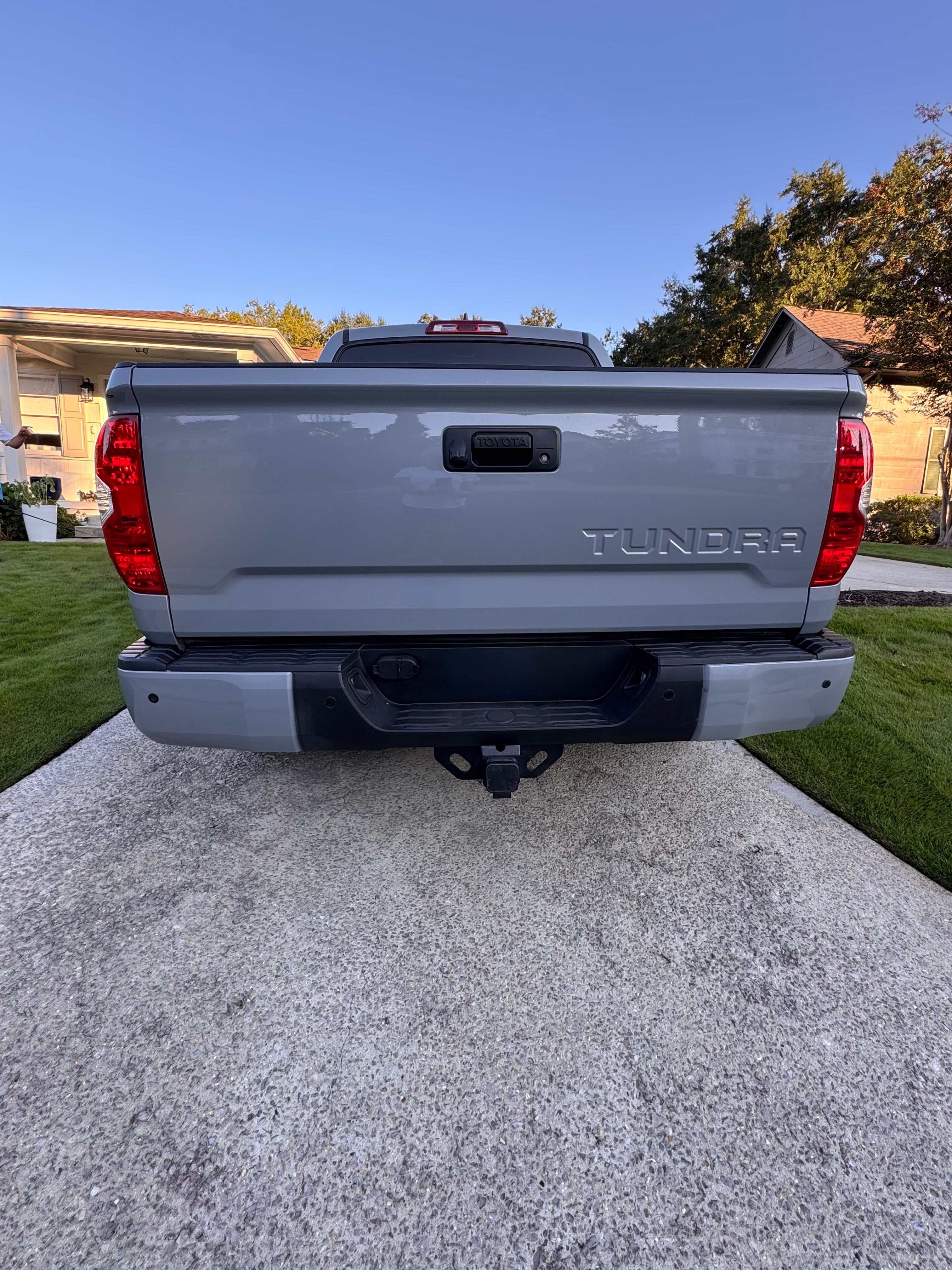 Used 2021 Toyota Tundra SR5 RWD image 5