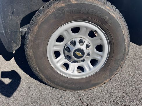 Used 2021 Chevrolet Silverado 2500 W/T image 15