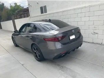 Used 2019 Alfa Romeo Giulia Ti Sport w/ Quick Order Package 22U Sport RWD image 2