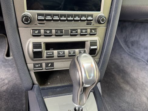 Used 2006 Porsche Cayman S RWD image 12
