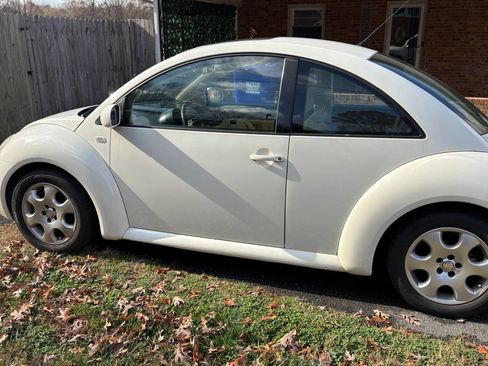 Used 2003 Volkswagen Beetle GLS image 4