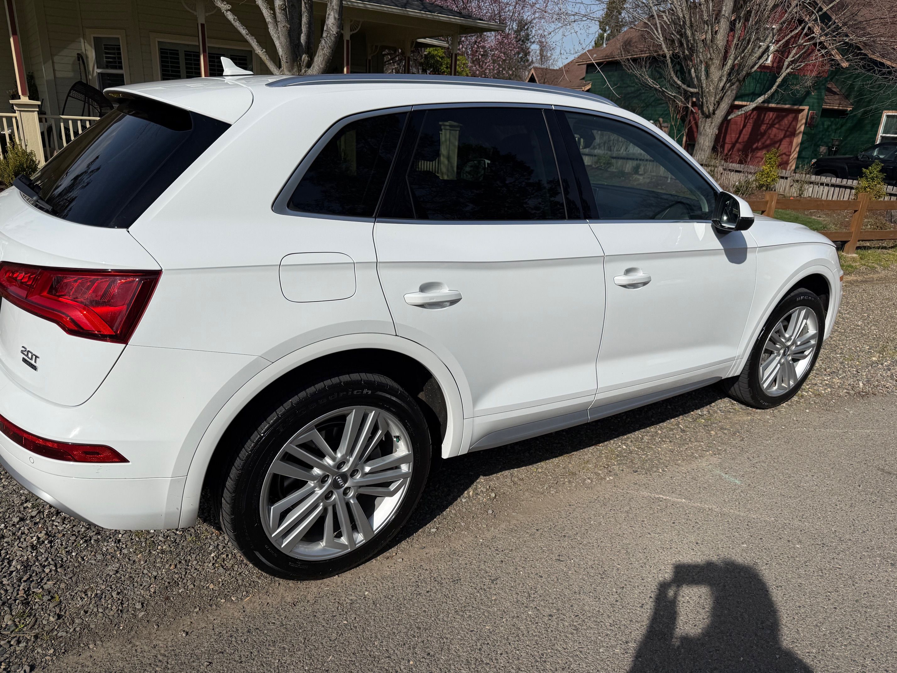 Used 2018 Audi Q5 Prestige w/ Prestige Package AWD/4WD image 4