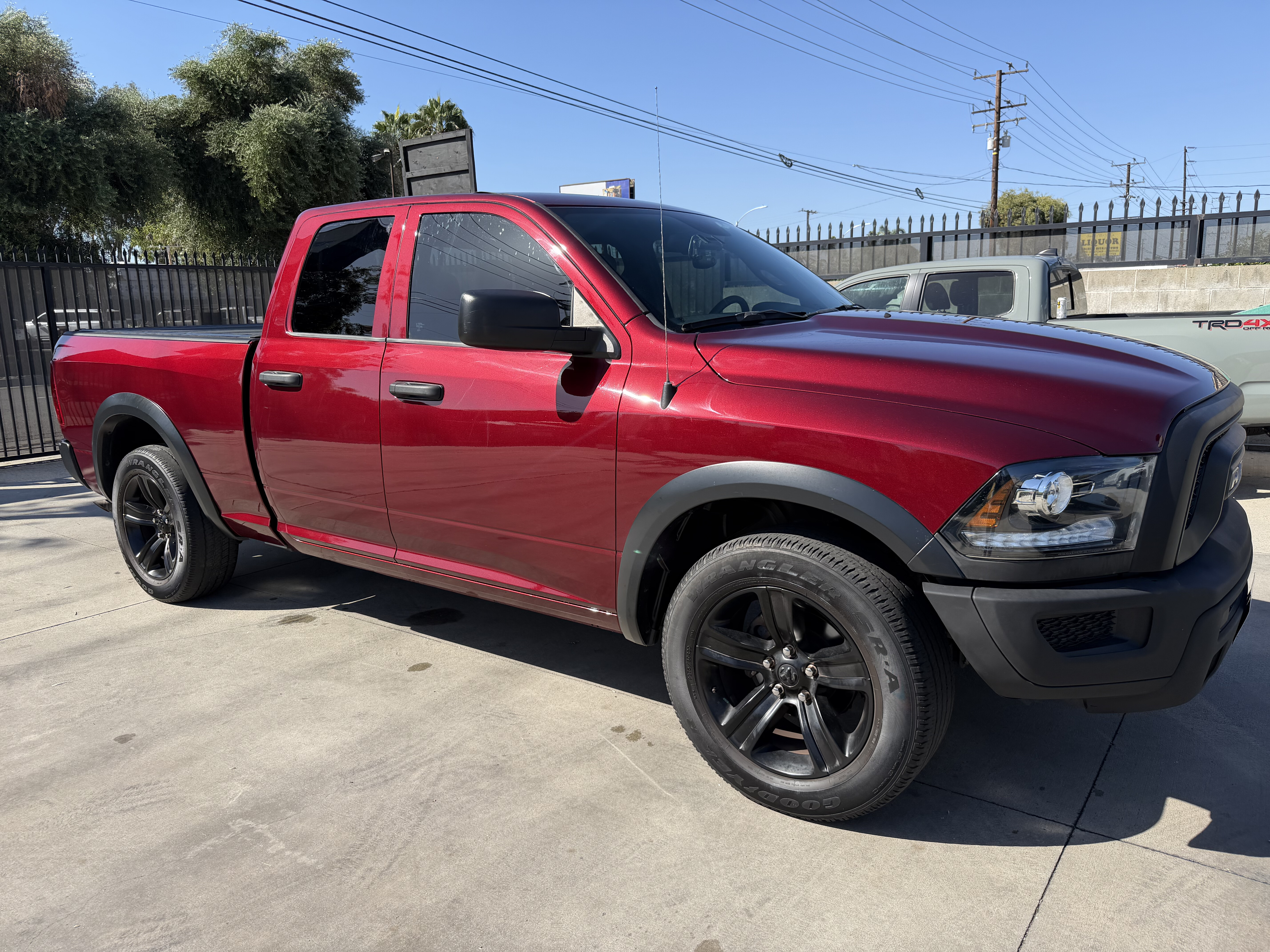 Used 2022 RAM 1500 Warlock w/ Electronics Group RWD image 2