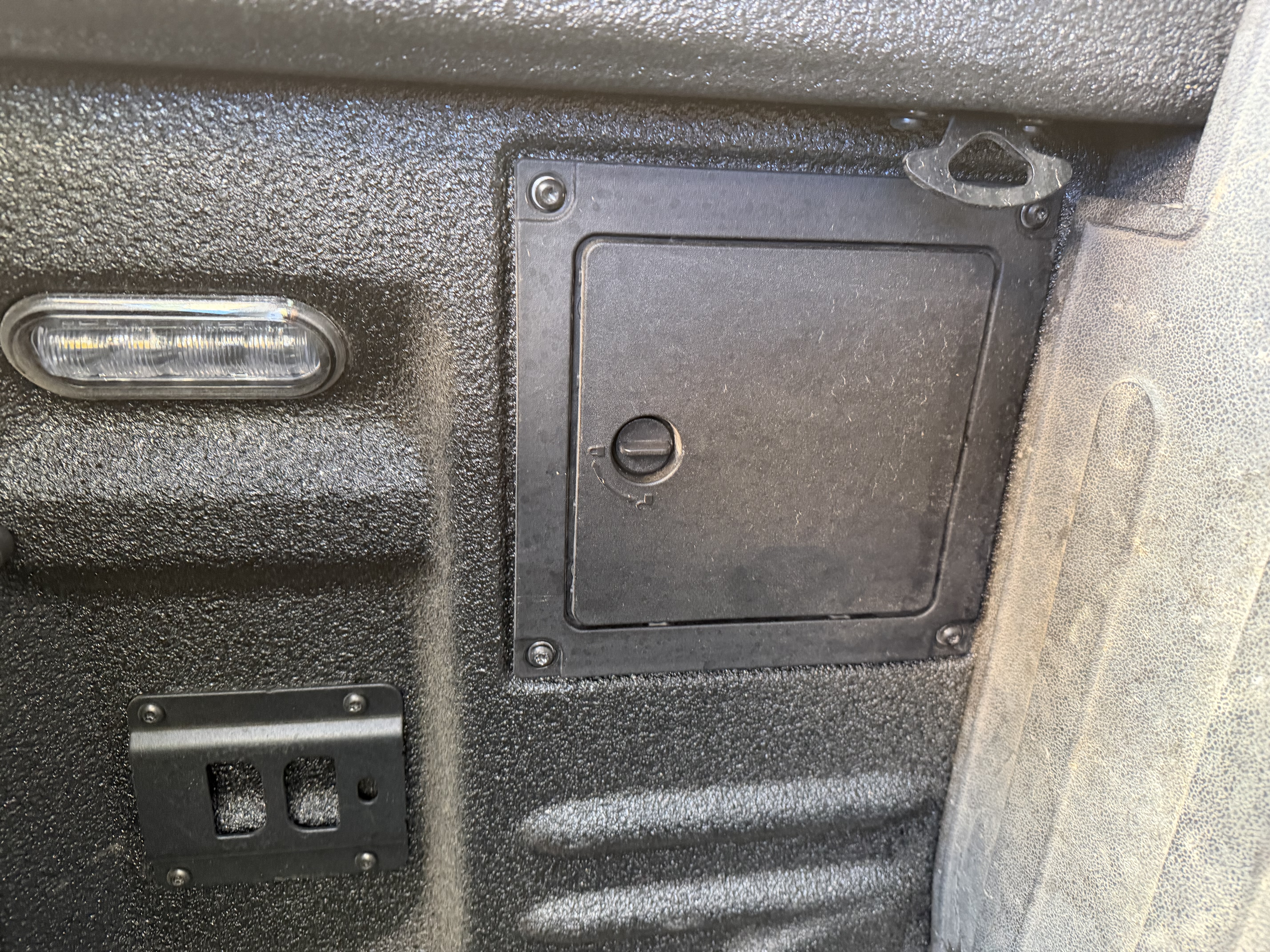 Used 2025 Ford F150 Raptor AWD/4WD image 12