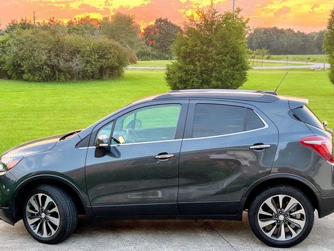 Used 2018 Buick Encore Essence FWD image 16