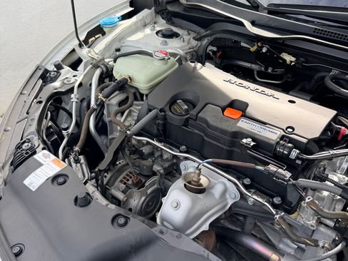 Used 2019 Honda Civic LX image 12