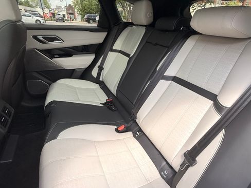 Used 2019 Land Rover Range Rover Velar R-Dynamic SE AWD/4WD image 10