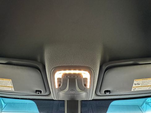 Used 2021 Mercedes-Benz Sprinter 2500 image 17