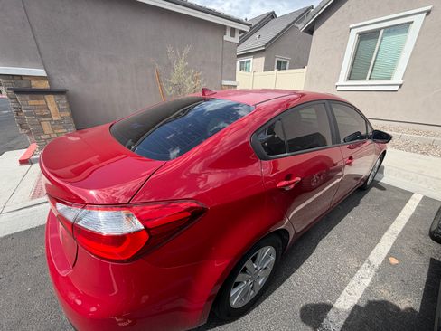 Used 2016 Kia Forte LX w/ LX Popular Plus Package FWD image 9