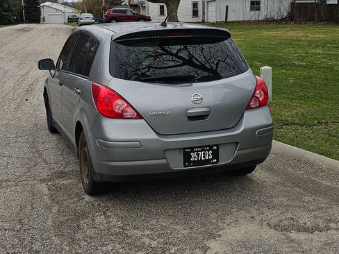 Used 2008 Nissan Versa 1.8 S w/ PWR Pkg image 2