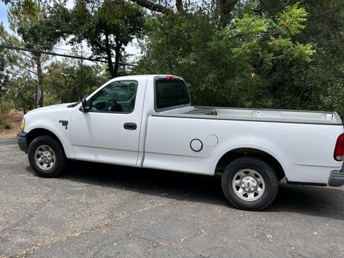 Used 2002 Ford F150 2WD Regular Cab image 5