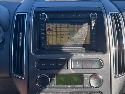 Used 2010 Ford Edge Limited AWD/4WD image 12