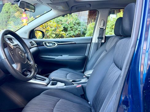 Used 2016 Nissan Sentra SV w/ Style Package image 24