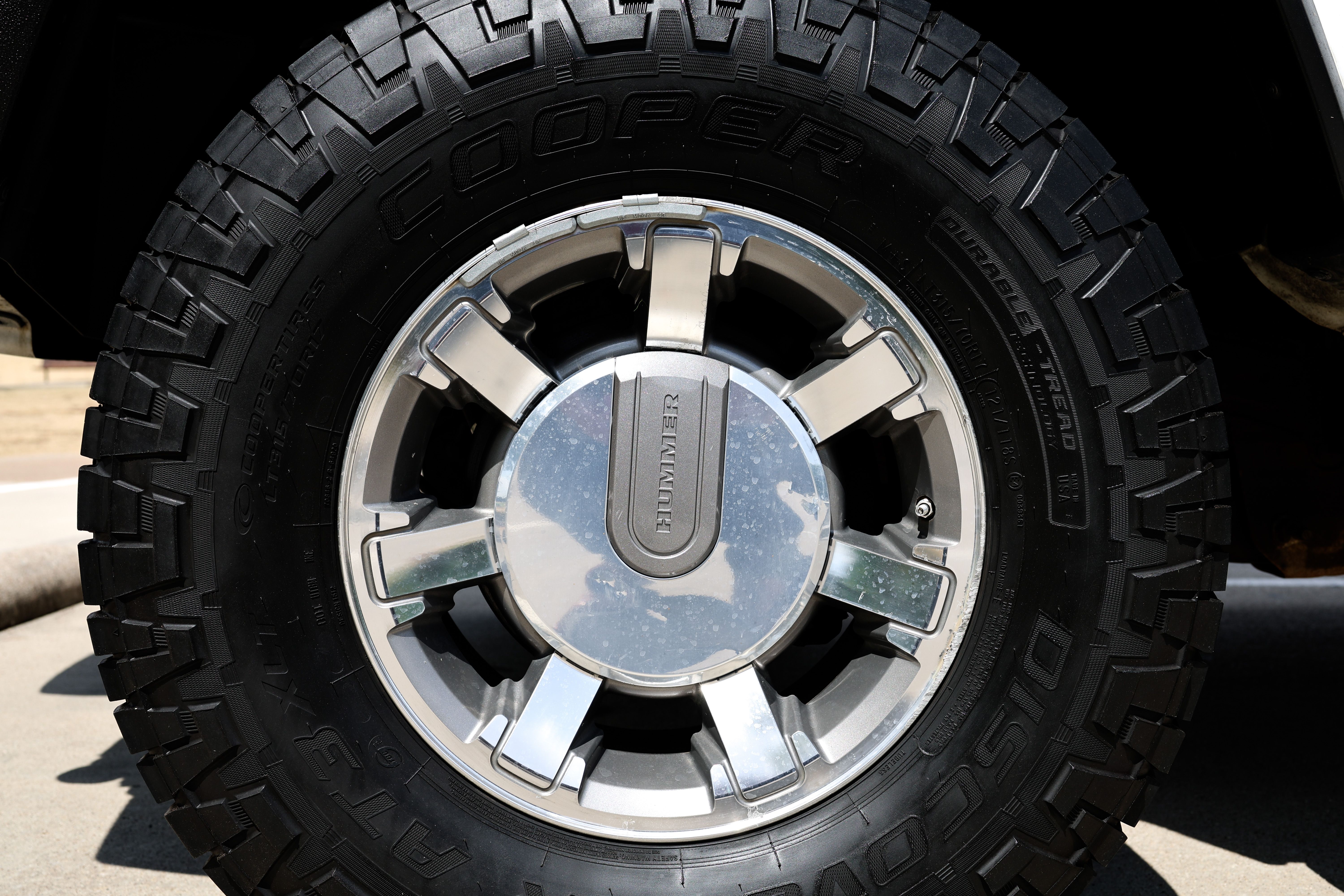 Used 2008 HUMMER H2 SUT AWD/4WD image 16