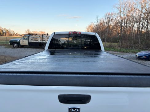 Used 2007 Dodge Ram 3500 Truck Laramie image 6