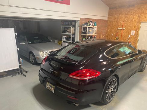 Used 2015 Porsche Panamera S RWD image 10