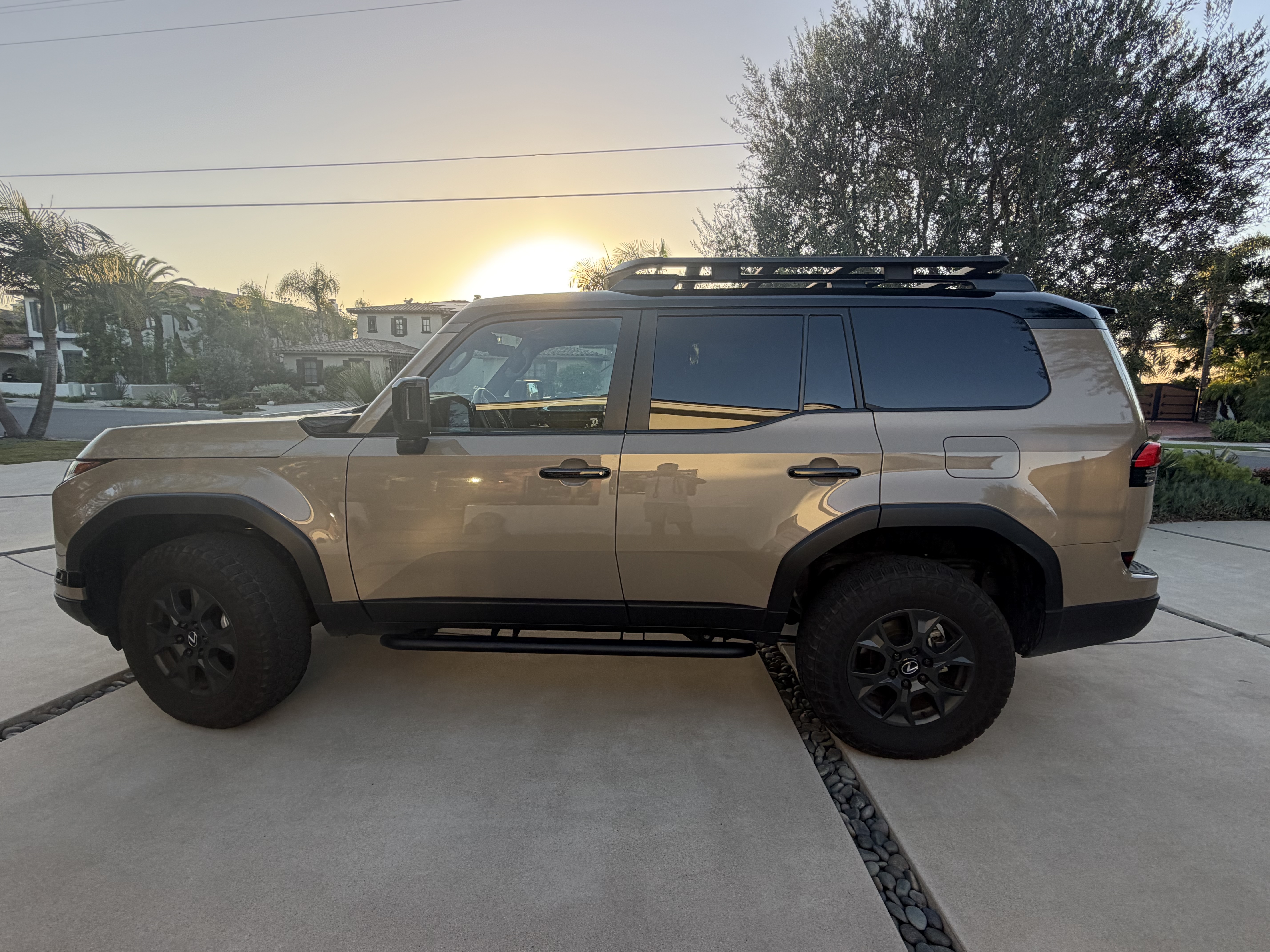 Used 2026 Lexus GX 550 w/ Accessory Package (32) AWD/4WD image 10