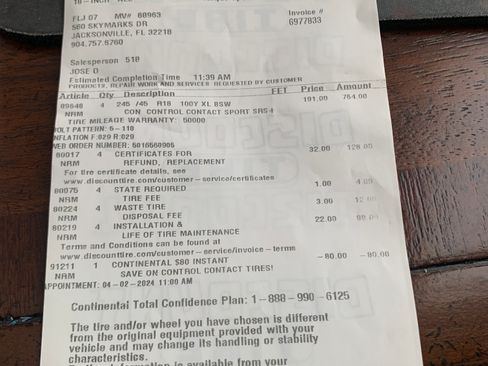 Used 2007 Pontiac Solstice Convertible w/ Premium Package RWD image 11