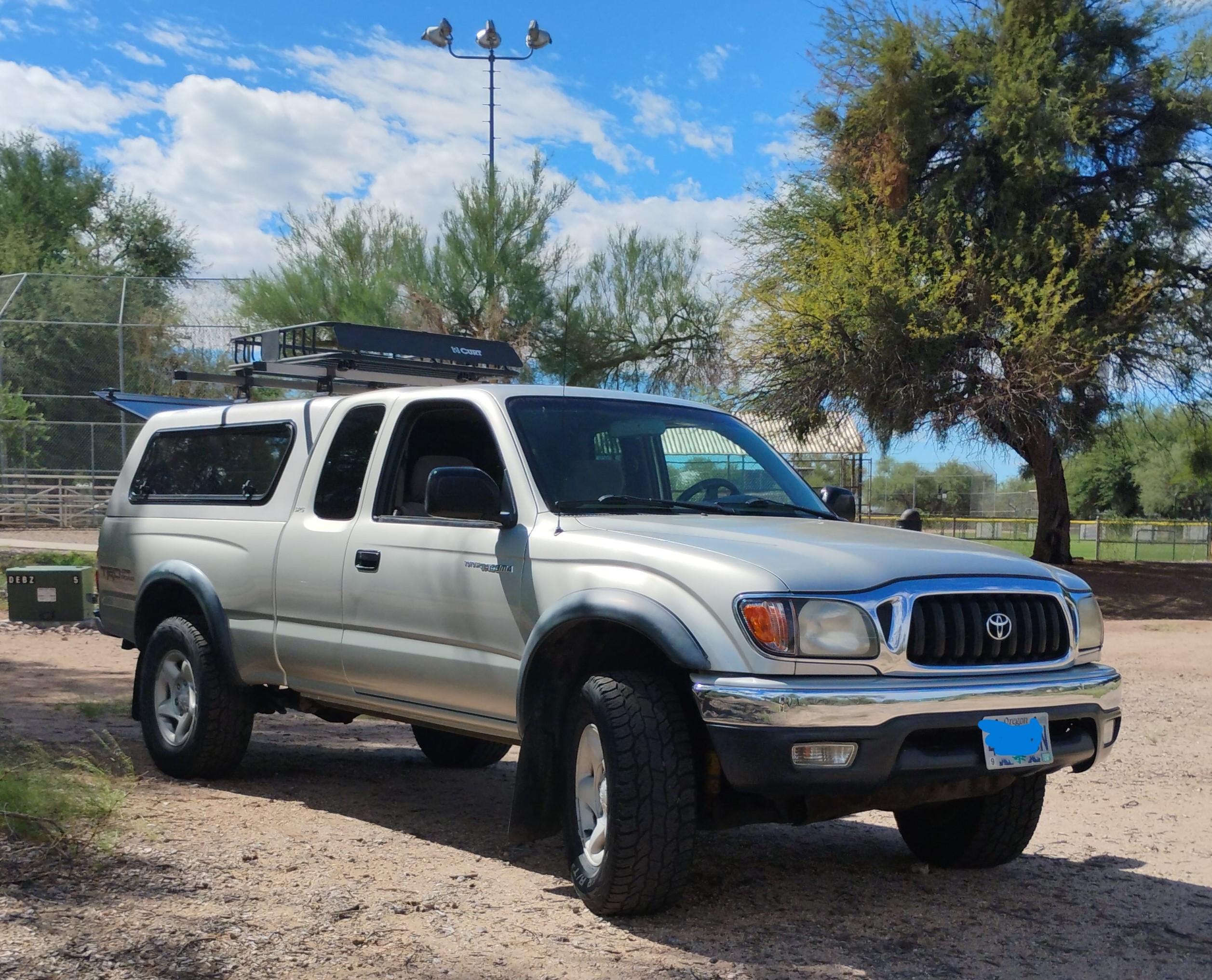 Used 2001 Toyota Tacoma PreRunner RWD image 1