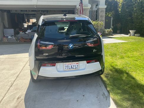 Used 2016 BMW i3 w/ Range Extender image 4