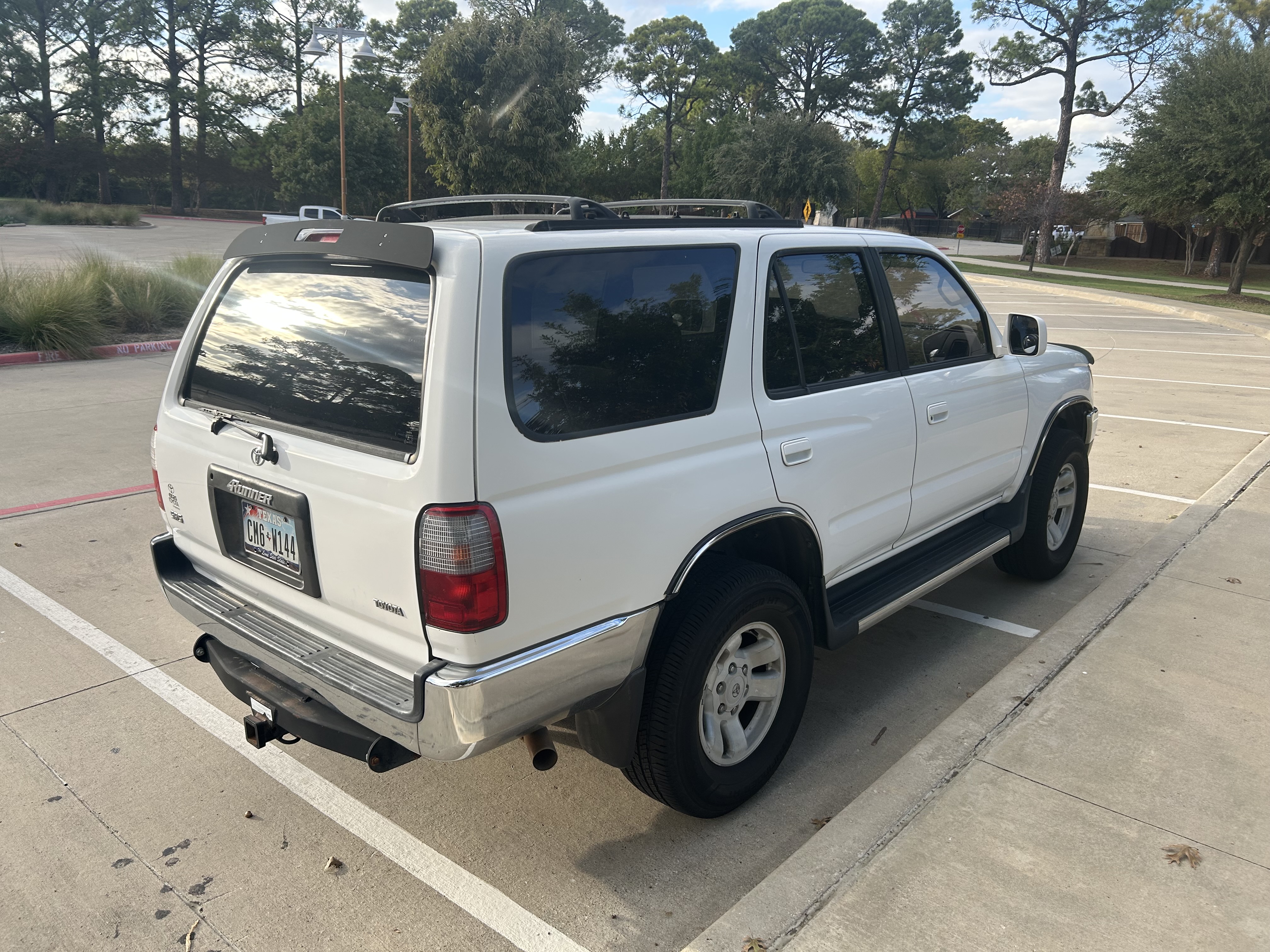 Used 1998 Toyota 4Runner SR5 AWD/4WD image 5