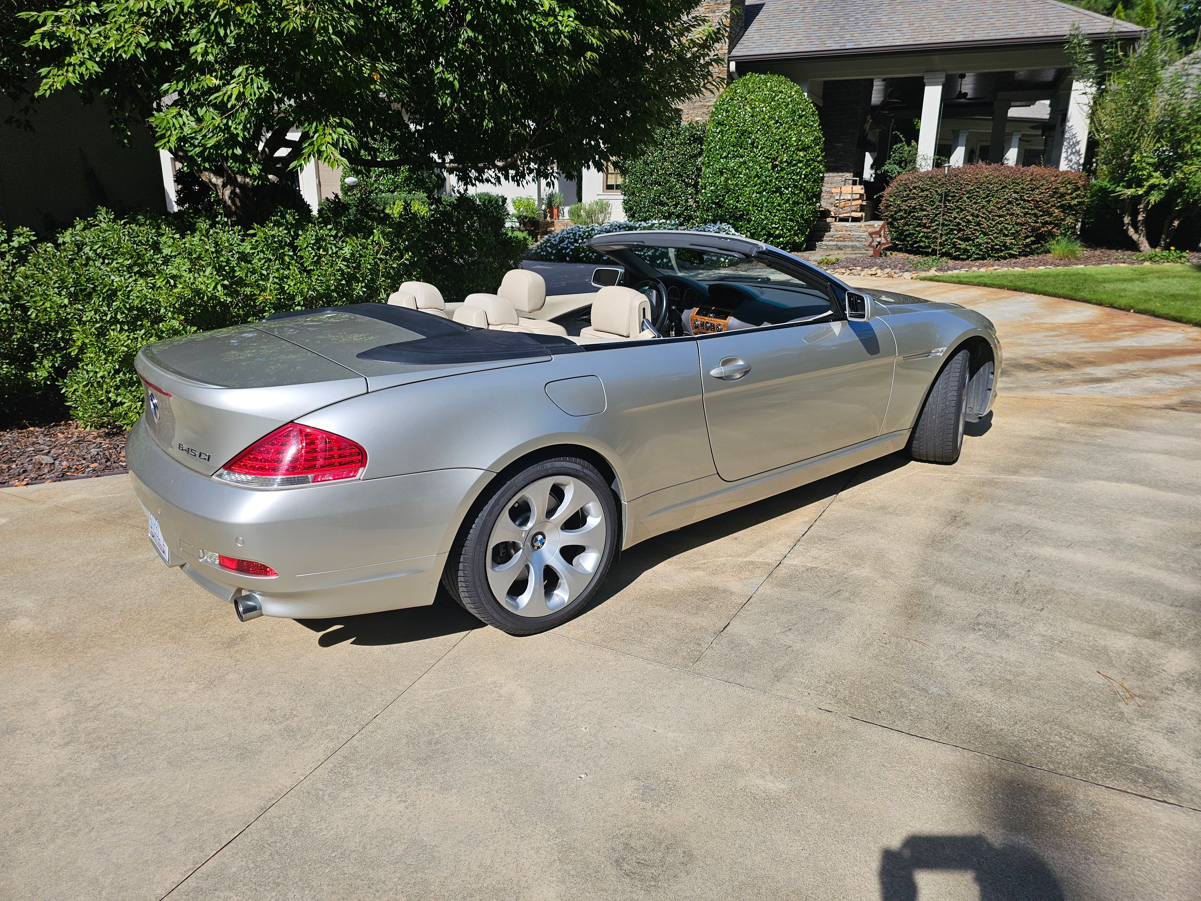 Used 2005 BMW 645Ci Convertible RWD image 6
