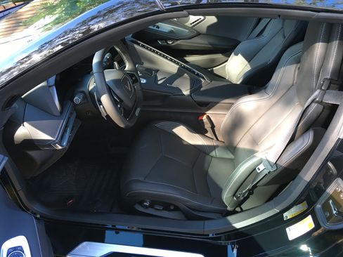 Used 2024 Chevrolet Corvette Z06 image 11