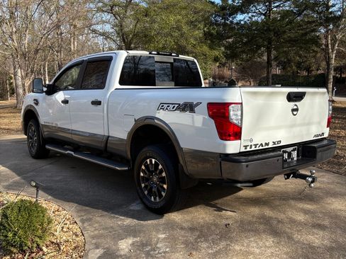 Used 2018 Nissan Titan PRO-4X w/ Pro-4x Utility Package image 2
