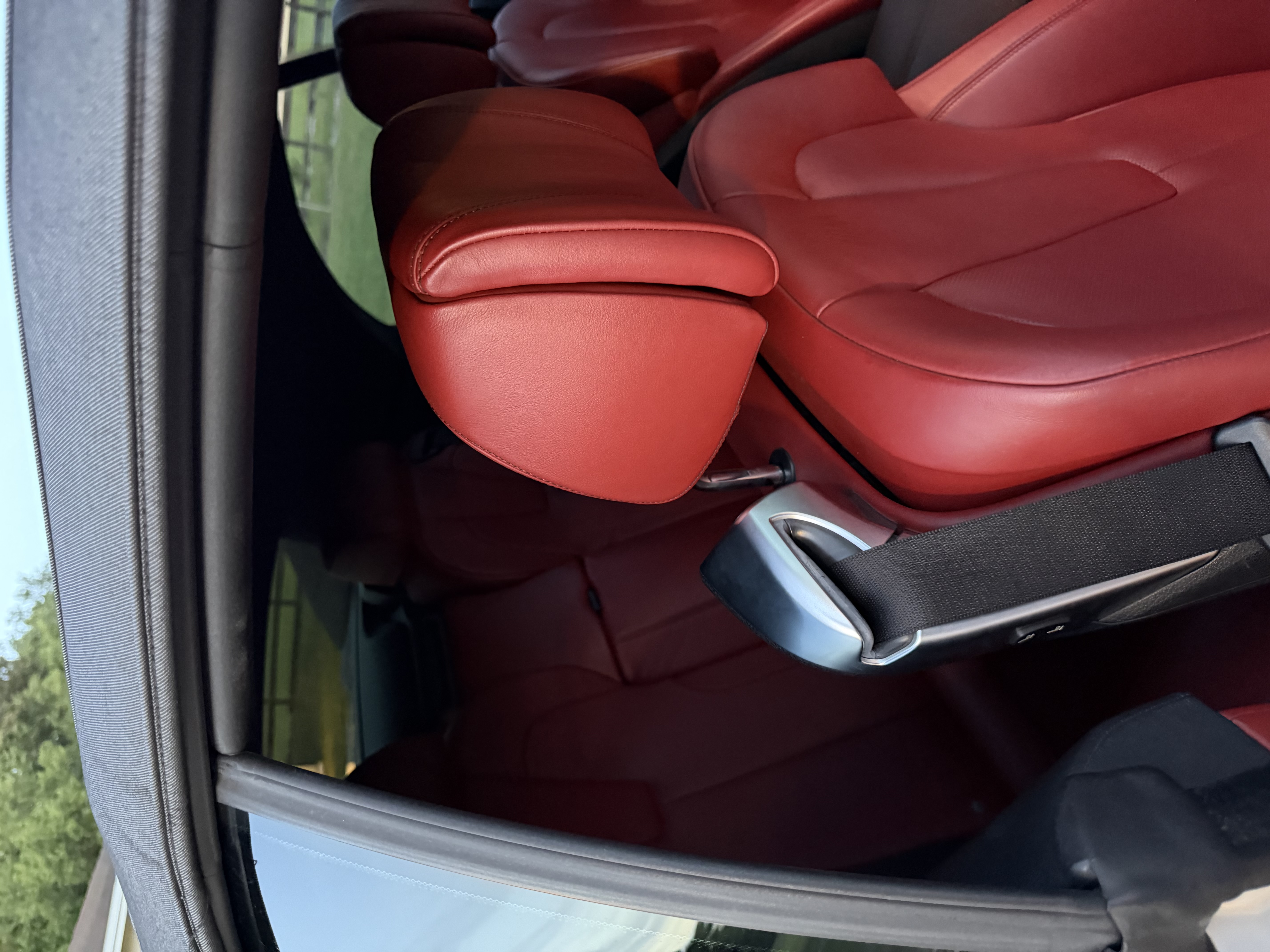 Used 2014 BMW M6 Convertible RWD image 26